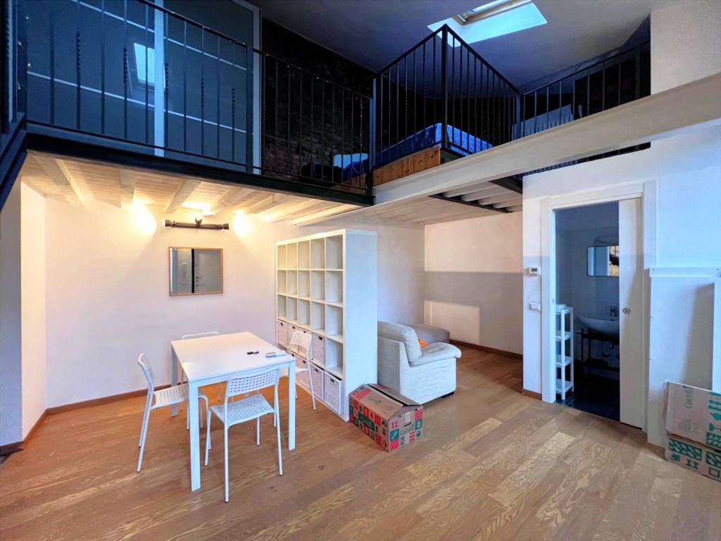 appartamento in affitto a Milano in zona Piazzale Lodi