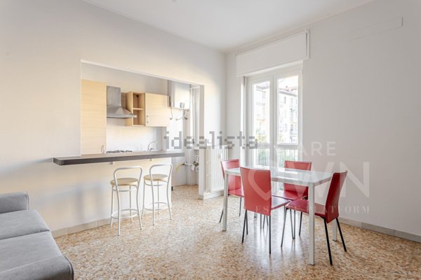 appartamento in affitto a Milano in zona Lorenteggio