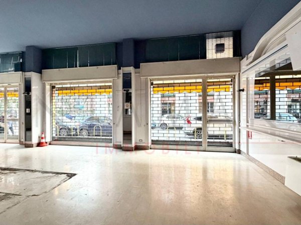 negozio in affitto a Milano in zona Porta Romana
