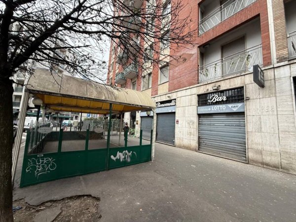 negozio in affitto a Milano in zona Corvetto