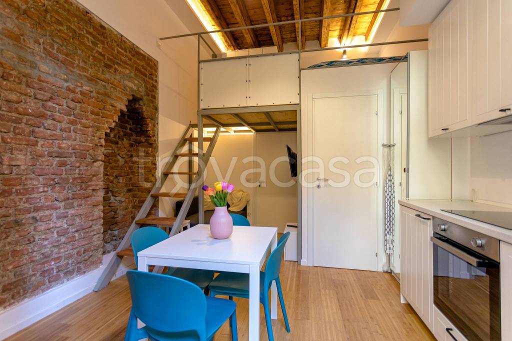 appartamento in affitto a Milano in zona Loreto
