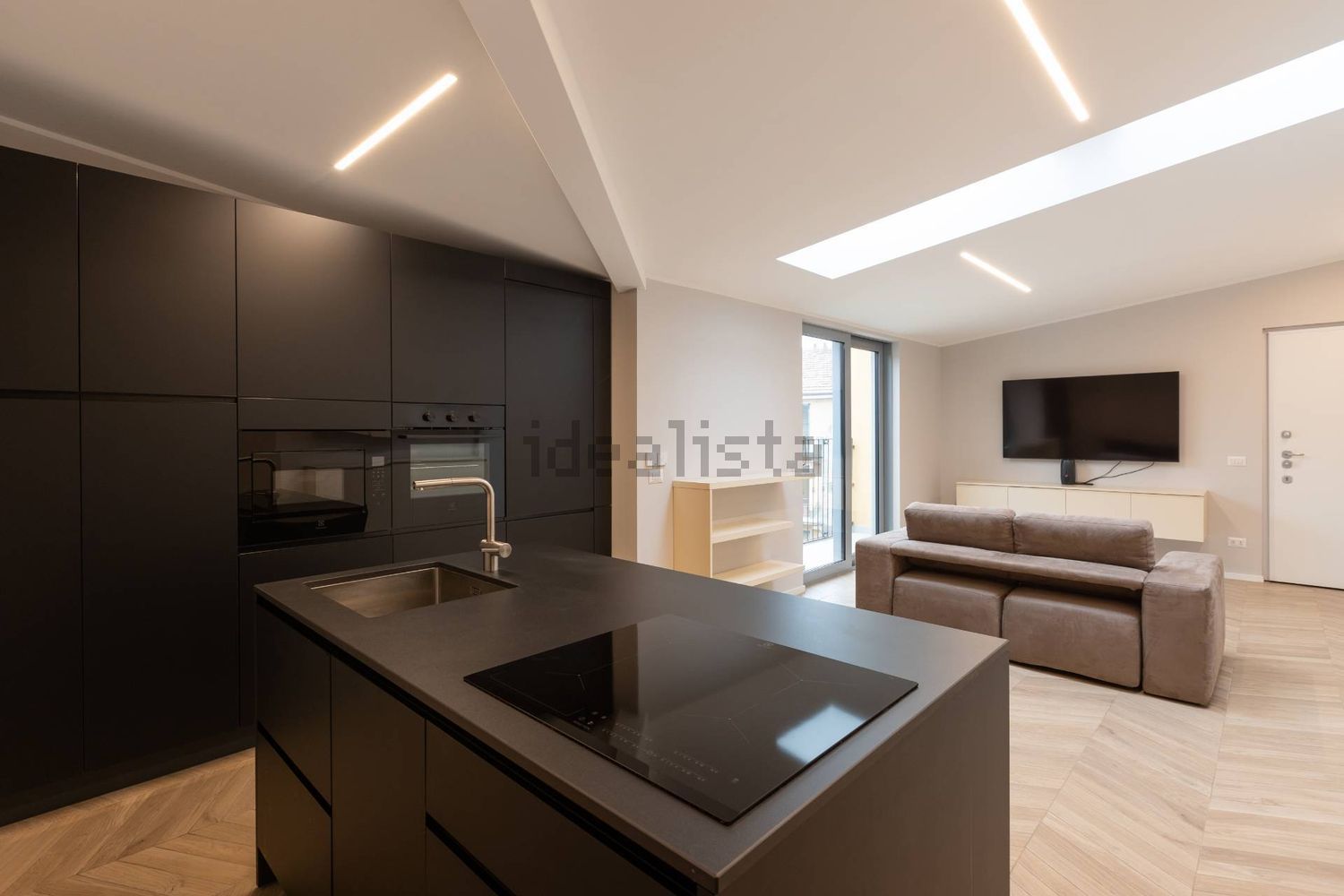 appartamento in affitto a Milano in zona Forze Armate