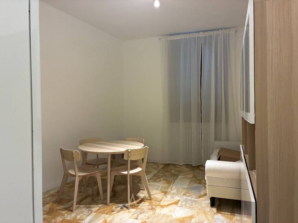 appartamento in affitto a Milano in zona Bocconi