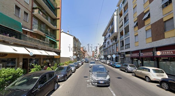 negozio in affitto a Milano