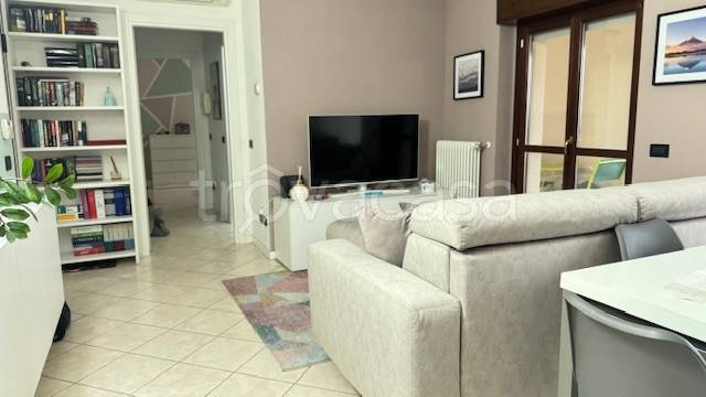 appartamento in affitto a Milano in zona Quarto Oggiaro