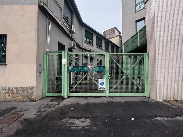ufficio in affitto a Milano in zona Garegnano