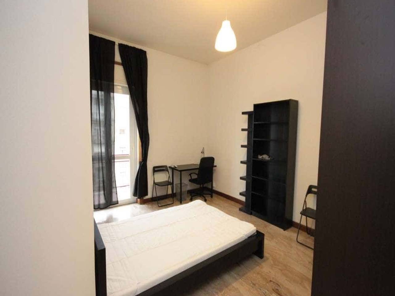 negozio in affitto a Milano in zona Bocconi