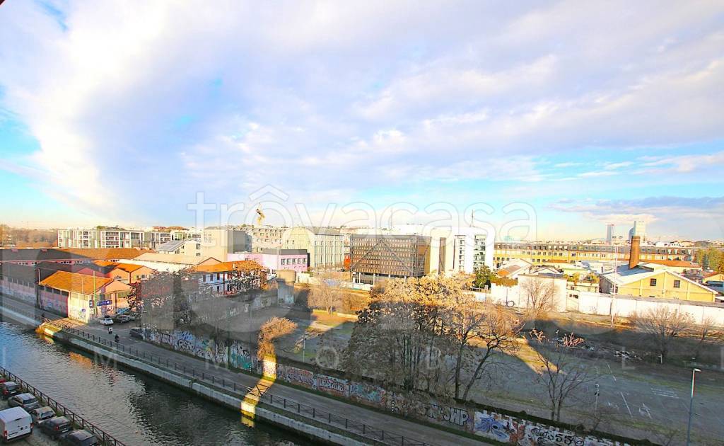 appartamento in affitto a Milano in zona Porta Genova