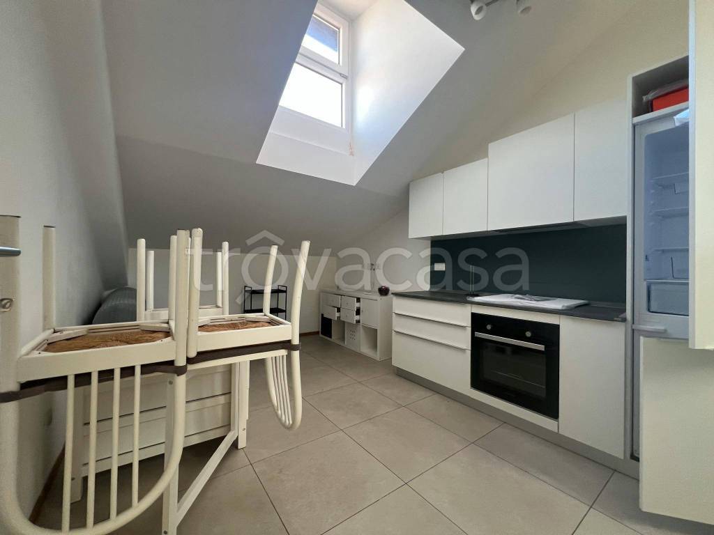 appartamento in affitto a Milano in zona Ghisolfa