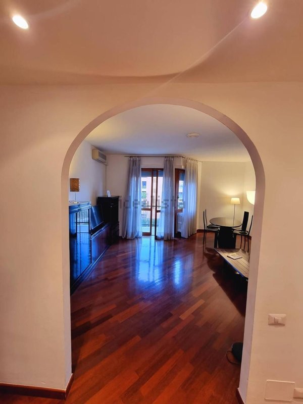 appartamento in affitto a Milano in zona Solari