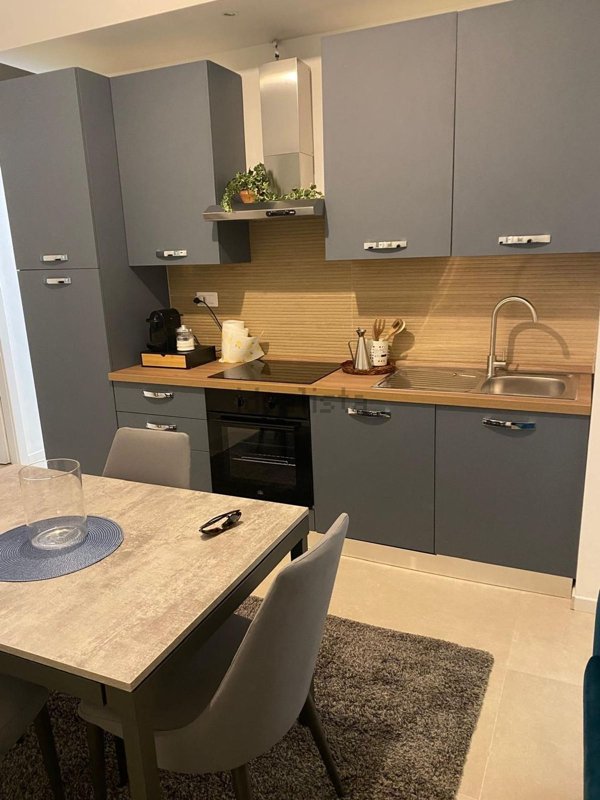 appartamento in affitto a Milano in zona Famagosta