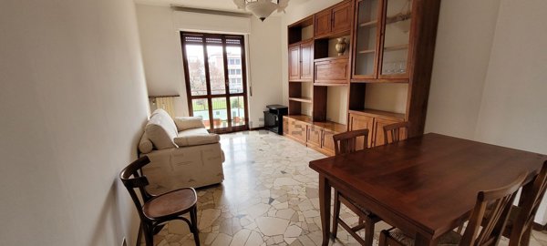 appartamento in affitto a Milano in zona Lorenteggio