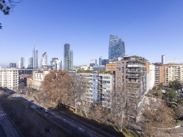 appartamento in affitto a Milano in zona Porta Nuova