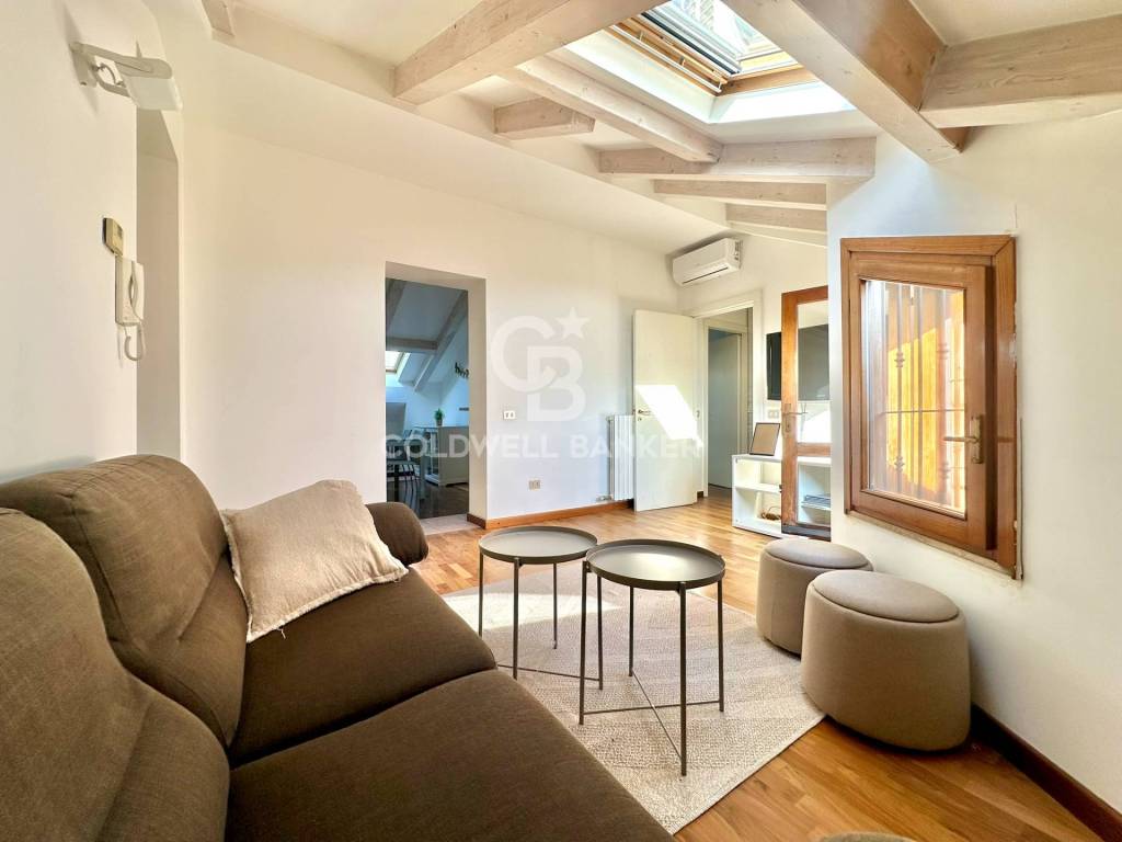 appartamento in affitto a Milano in zona Forze Armate