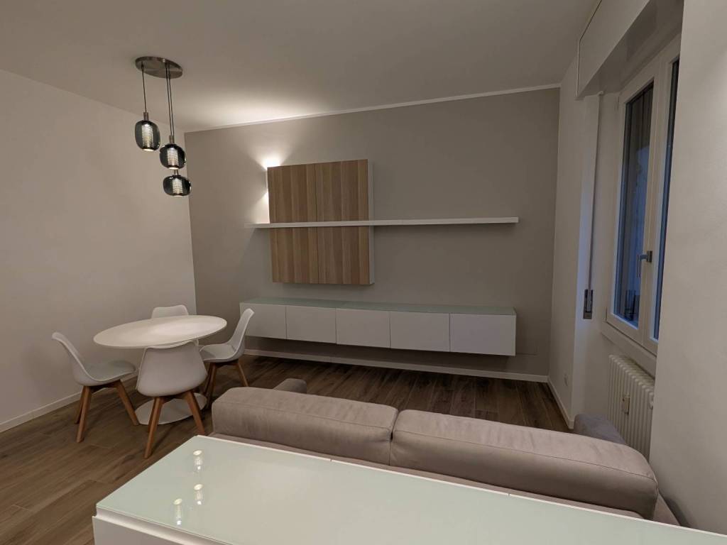 appartamento in affitto a Milano in zona Isola