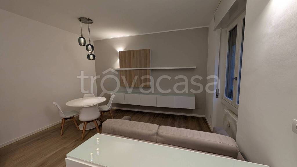 appartamento in affitto a Milano in zona Isola