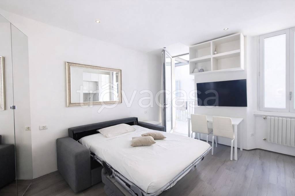 appartamento in affitto a Milano in zona Isola