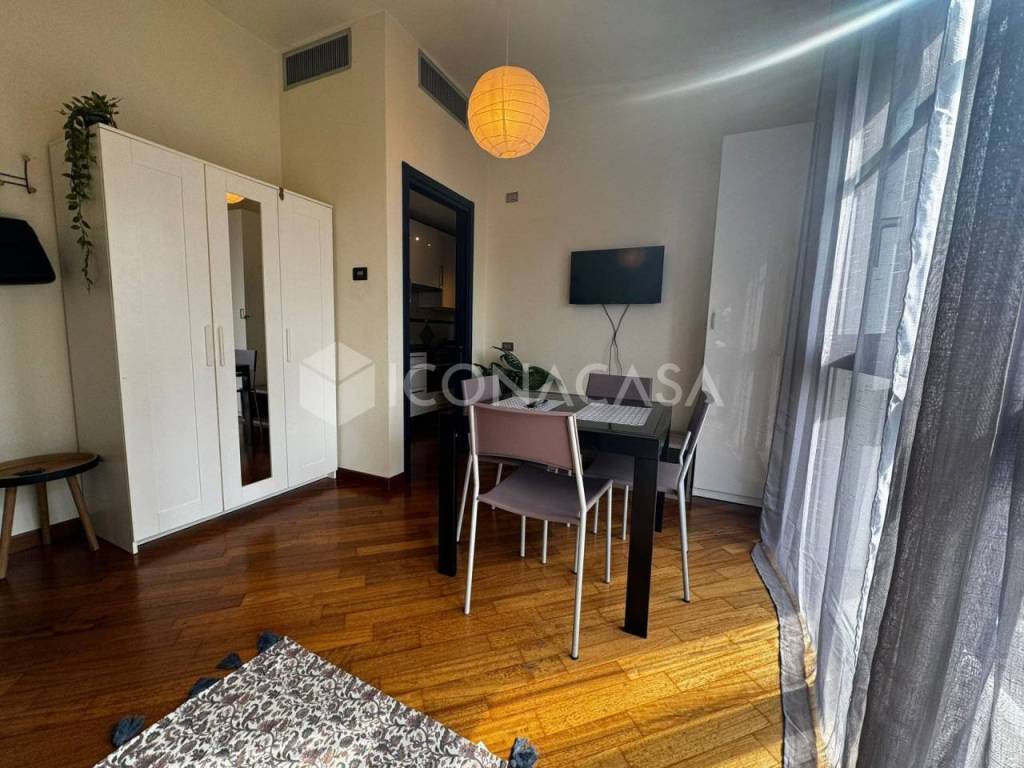 appartamento in affitto a Milano in zona XXII Marzo