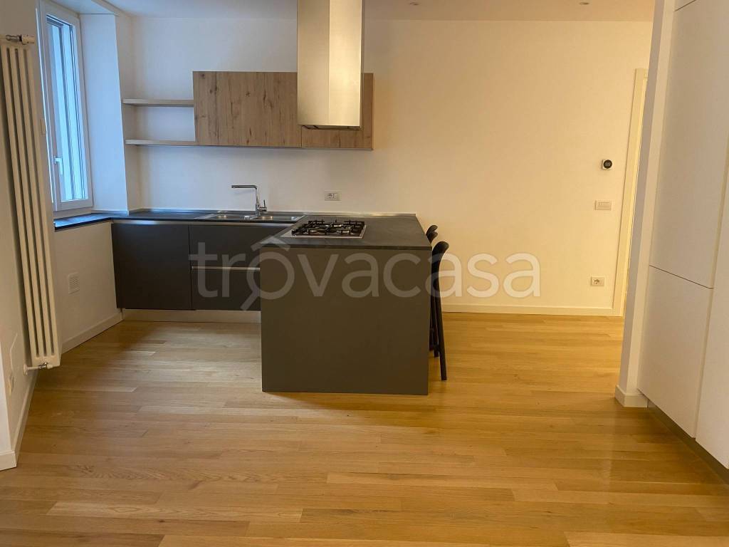 appartamento in affitto a Milano in zona Sempione