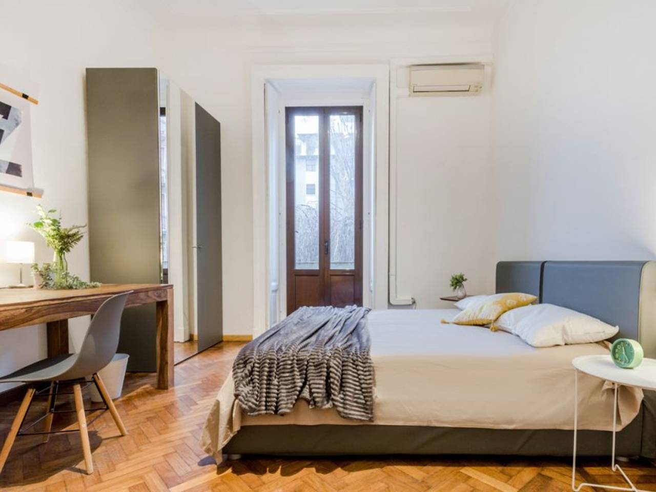 negozio in affitto a Milano in zona Conchetta