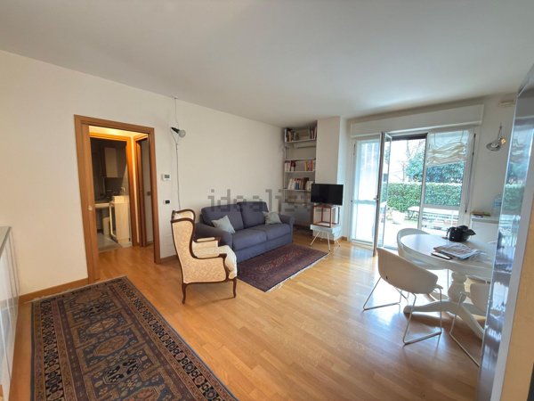 appartamento in affitto a Milano in zona Famagosta