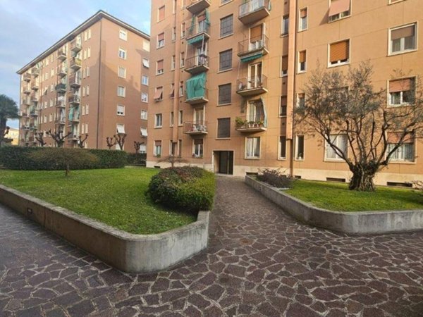 appartamento in affitto a Milano in zona Niguarda