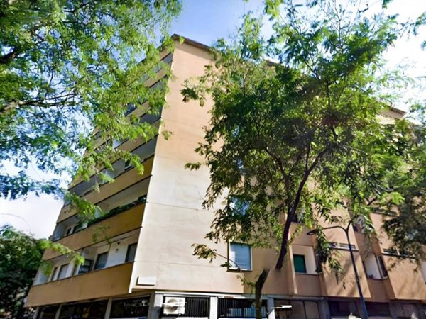 appartamento in affitto a Milano in zona Trenno