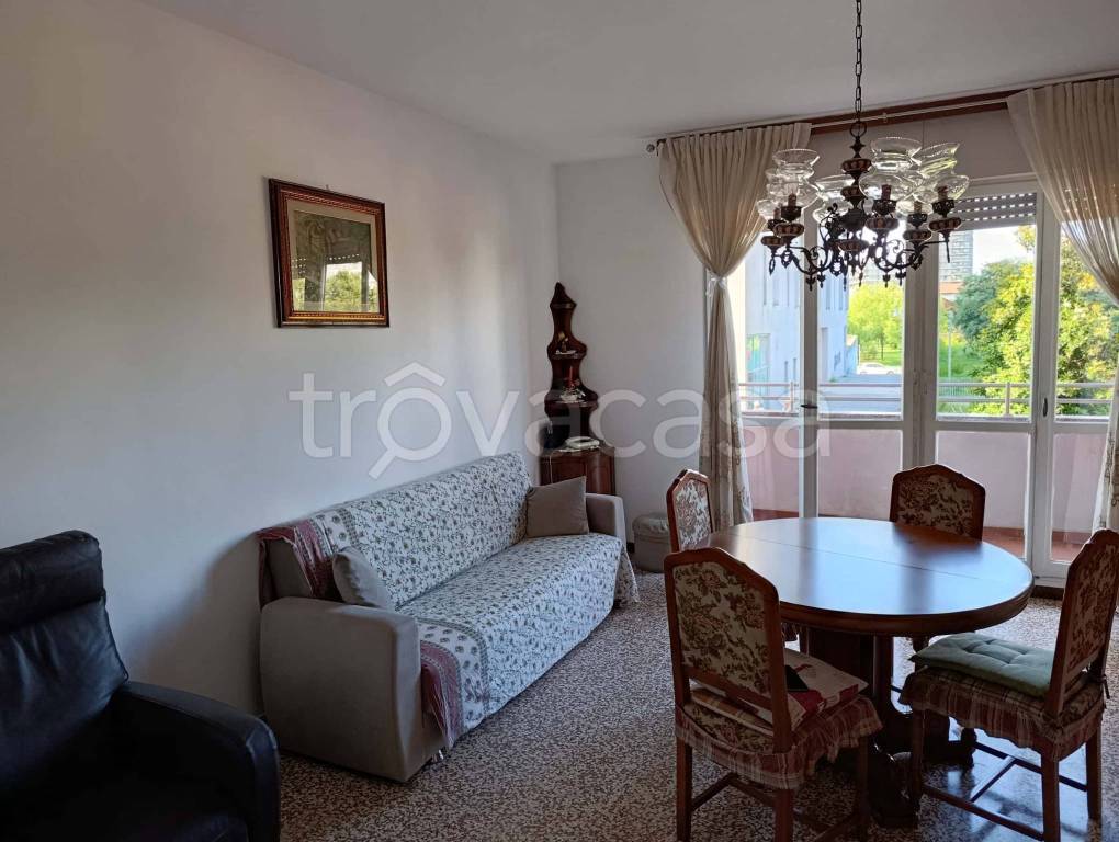 appartamento in affitto a Milano in zona Gallaratese