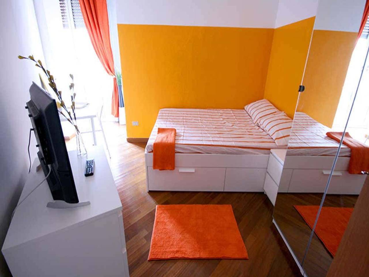 negozio in affitto a Milano in zona Loreto