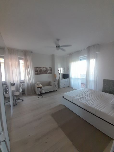 appartamento in affitto a Milano in zona Gallaratese