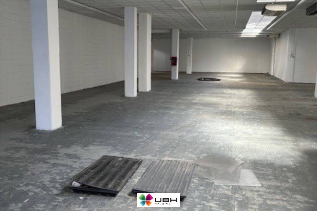 negozio in affitto a Milano in zona Niguarda