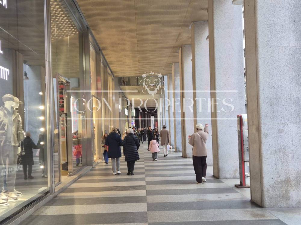 negozio in affitto a Milano