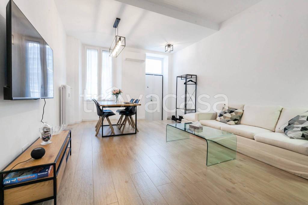 appartamento in affitto a Milano in zona Isola