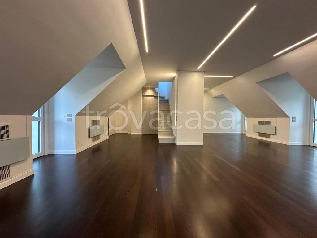 appartamento in affitto a Milano in zona Piazzale Lodi