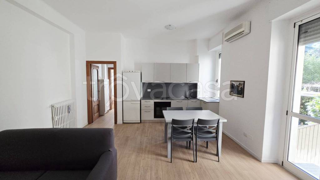 appartamento in affitto a Milano in zona Cascina dei Pomi