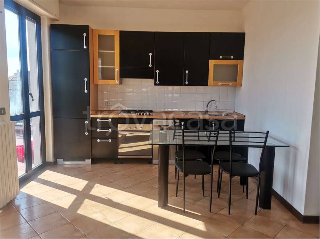 appartamento in affitto a Milano in zona Rembrandt