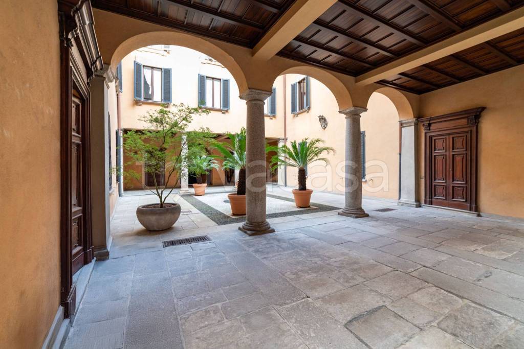 ufficio in affitto a Milano in zona Sant'Ambrogio