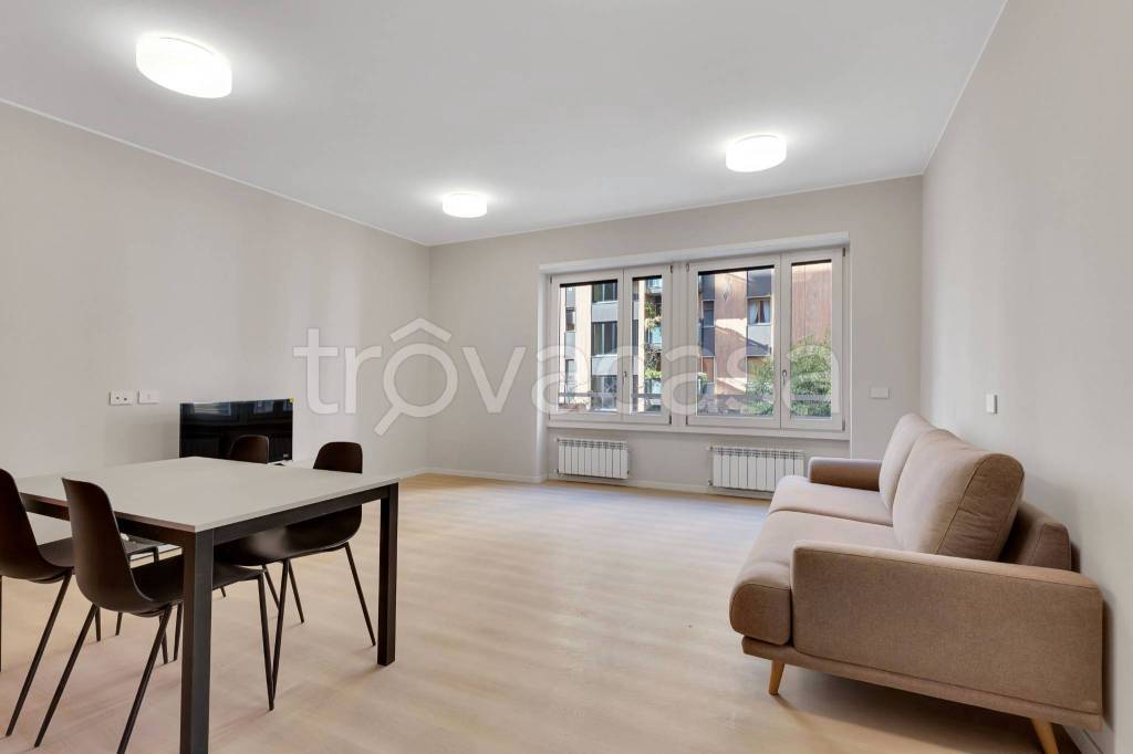 appartamento in affitto a Milano in zona Sempione