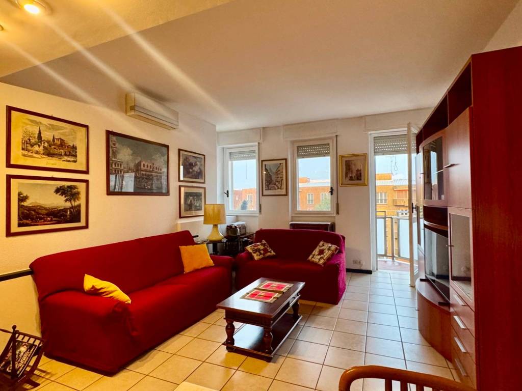 appartamento in affitto a Milano in zona Vigentino