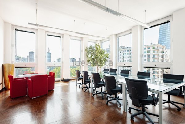 ufficio in affitto a Milano in zona Centro Direzionale