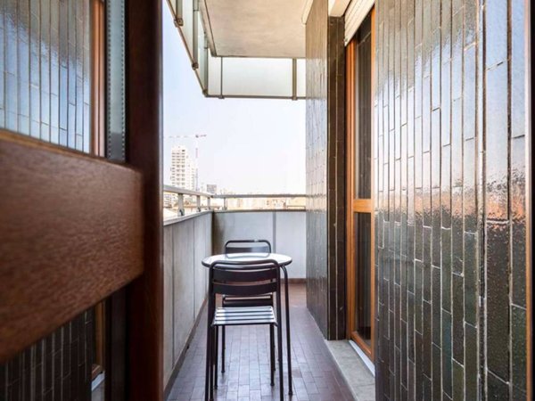 negozio in affitto a Milano in zona Isola