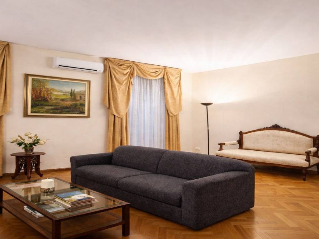 appartamento in affitto a Milano in zona Centro Storico