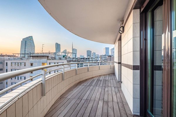 appartamento in affitto a Milano in zona Centro Direzionale