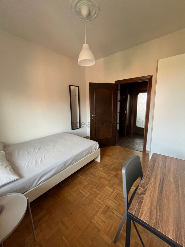 appartamento in affitto a Milano in zona Feltre