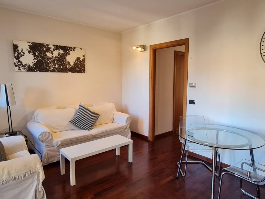 appartamento in affitto a Milano in zona Centro Direzionale