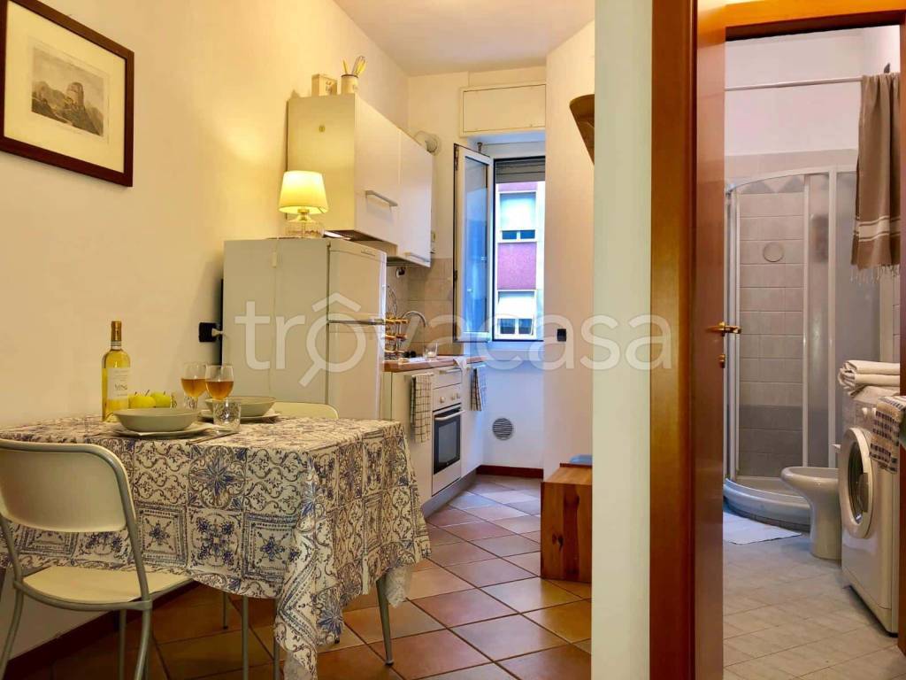 appartamento in affitto a Milano in zona Bocconi