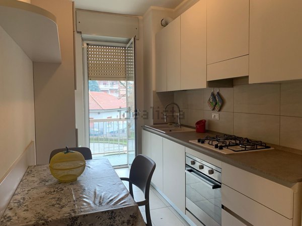 appartamento in affitto a Milano in zona Baggio