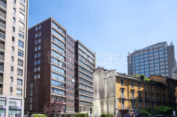 ufficio in affitto a Milano in zona Porta Nuova