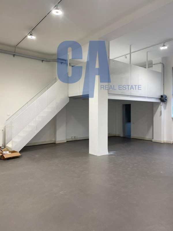 locale commerciale in affitto a Milano in zona Porta Genova