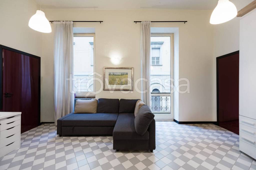 appartamento in affitto a Milano in zona Sant'Ambrogio